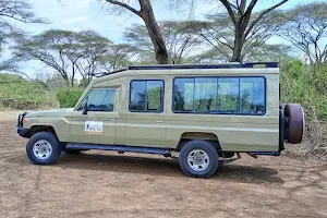 Kogatende Serengeti Safaris image