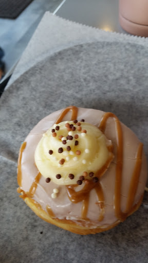 Donut Shop «Donut Licious», reviews and photos, 1535 Spring Cypress Rd, Spring, TX 77388, USA