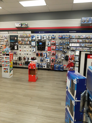 Video Game Store «GameStop», reviews and photos, 3170 Linden Dr, Bristol, VA 24202, USA