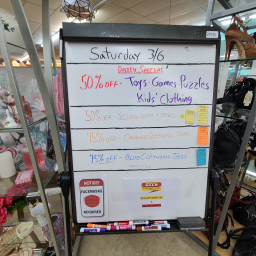 Thrift Store «Kimberly Home Thrift», reviews and photos, 1428 Main St, Dunedin, FL 34698, USA