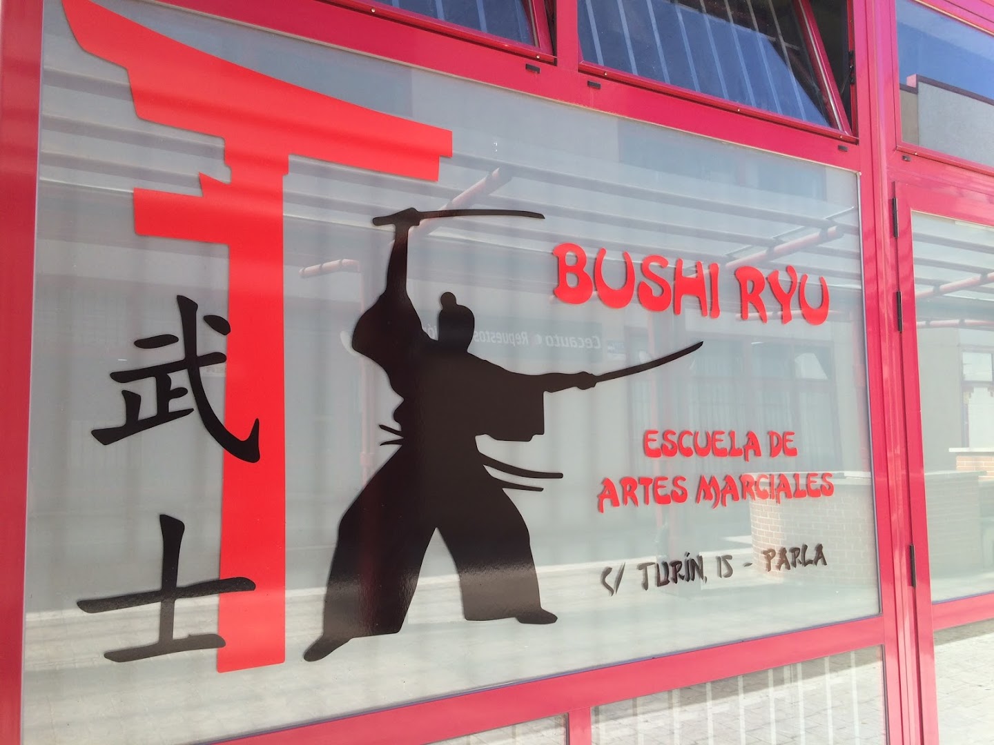 Escuela De Artes Marciales - Bushi Ryu