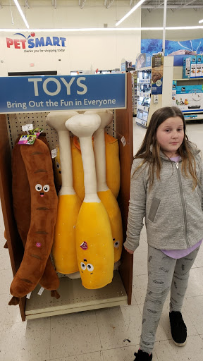 Pet Supply Store «PetSmart», reviews and photos, 3431 Tittabawassee Rd, Saginaw, MI 48604, USA