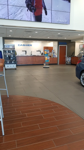 Subaru Dealer «Frank Subaru», reviews and photos