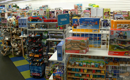 Toy Store «Timbuk Toys University Hills Plaza», reviews and photos, 2526 S Colorado Blvd, Denver, CO 80222, USA