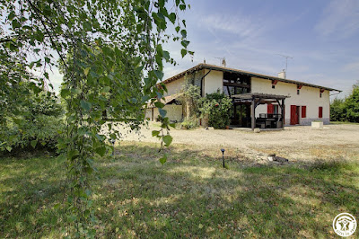 Cadol'Ain: Chambre d'hôtes à la campagne avec piscine, et table d'hôtes, Chambre d'hôtes d'étape, proche Tournus, Mâcon à Servignat
