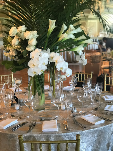 Golf Course «Fresh Meadow Country Club», reviews and photos, 255 Lakeville Rd, Lake Success, NY 11020, USA