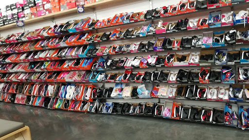Shoe Store «WSS», reviews and photos, 16209 Paramount Blvd, Paramount, CA 90723, USA