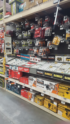 Home Improvement Store «The Home Depot», reviews and photos, 18700 Meyers Rd, Detroit, MI 48235, USA