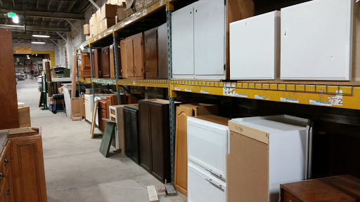 Building Materials Store «Loading Dock Inc», reviews and photos, 2 N Kresson St, Baltimore, MD 21224, USA