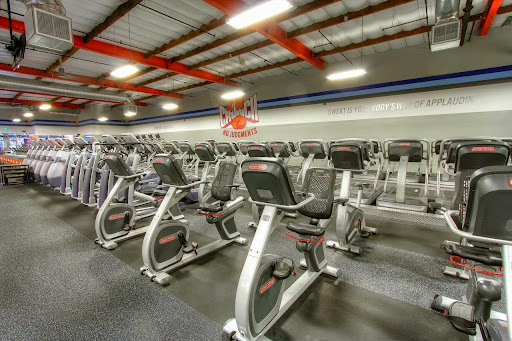 Health Club «Crunch - Tustin», reviews and photos, 502 E First St, Tustin, CA 92780, USA
