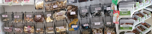 Pet Store «Dog Patch Pet & Feed», reviews and photos, 1108 E Ogden Ave, Naperville, IL 60563, USA
