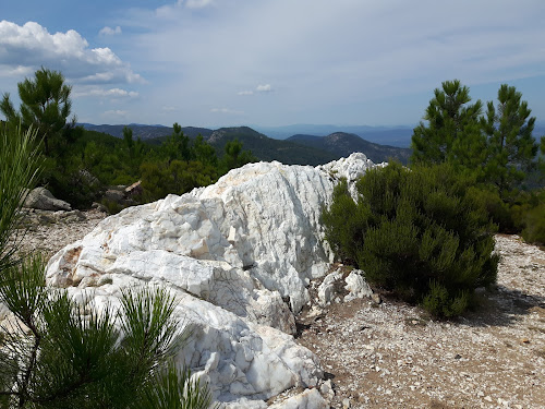 attractions Les Roches Blanches La Garde-Freinet