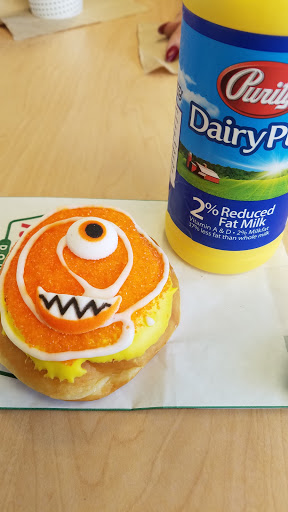 Donut Shop «Krispy Kreme», reviews and photos, 2103 Elliston Pl, Nashville, TN 37203, USA