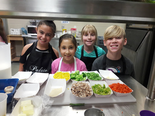 Recreation Center «Martin Luther King, Jr. Recreation Center», reviews and photos, 550 Laura Ln, Dunedin, FL 34698, USA