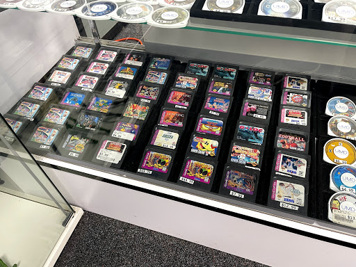 Video Game Store «Retro Games Plus», reviews and photos, 2453 Berlin Turnpike, Newington, CT 06111, USA