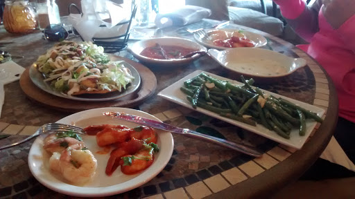 Shopping Mall «Warrenton Village Center», reviews and photos, 251 Lee Hwy, Warrenton, VA 20186, USA