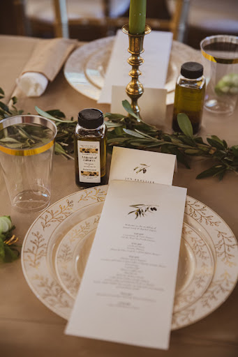 Florist «Bloomtastic Florist», reviews and photos, 2136 Arlington Ave, Columbus, OH 43221, USA