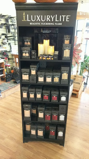 Seed Supplier «Wild Birds Unlimited», reviews and photos, 1192A W Kemper Rd, Cincinnati, OH 45240, USA