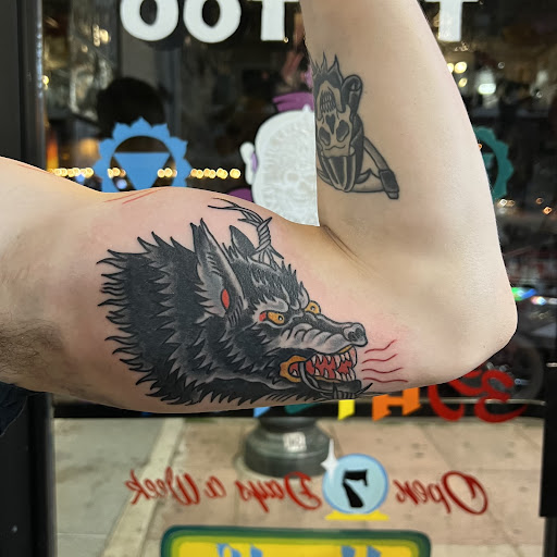 Tattoo Shop «Lifetime Tattoo», reviews and photos, 1510 E Colfax Ave, Denver, CO 80218, USA