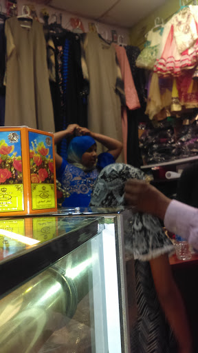 Shopping Mall «Somali Mall International», reviews and photos, 737 S 8th St, Louisville, KY 40203, USA