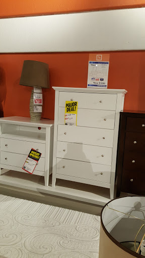 Furniture Store «Gardner-White Furniture», reviews and photos, 7680 Telegraph Rd, Taylor, MI 48180, USA