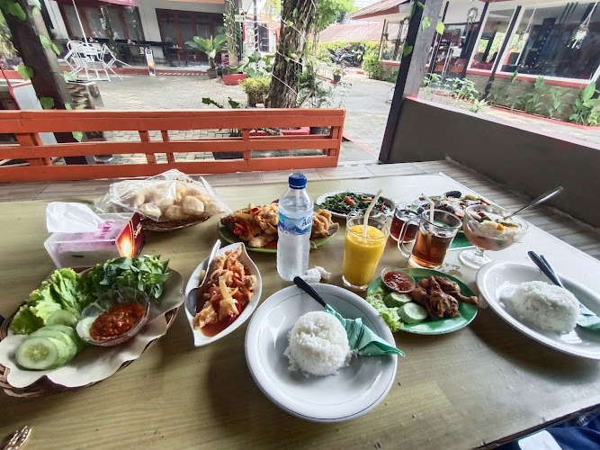 Rumah Makan Sari Banten