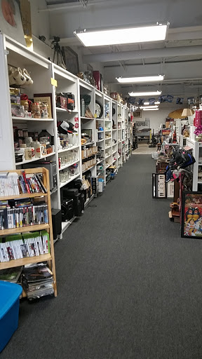 Moving Company «East End Attic», reviews and photos, 1440 Mentor Ave, Painesville, OH 44077, USA