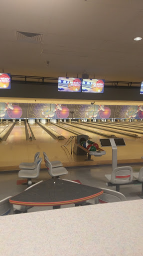 Bowling Alley «Royal Pin Leisure Center», reviews and photos, 1010 US-31, Greenwood, IN 46143, USA