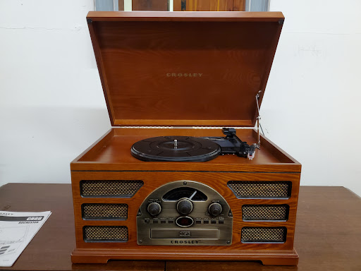 Furniture Store «Antiques To Present», reviews and photos, 1071 PA-100, Bechtelsville, PA 19505, USA