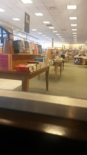 Book Store «Barnes & Noble», reviews and photos, 614 S Meadow St, Ithaca, NY 14850, USA