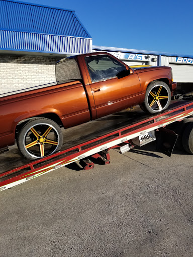 Auto Body Shop «Maaco Collision Repair & Auto Painting», reviews and photos, 2434 N Story Rd, Irving, TX 75062, USA