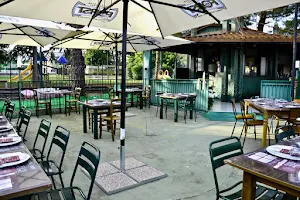 Ristorante "chalet del parco"di Quatraccioni Enrico image