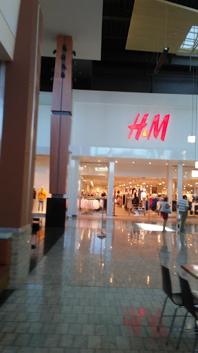 Shopping Mall «Connecticut Post Mall», reviews and photos, 1201 Boston Post Rd, Milford, CT 06460, USA