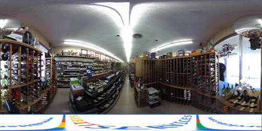 Liquor Store «Rosemont Liquors», reviews and photos, 9515 W Higgins Rd, Rosemont, IL 60018, USA