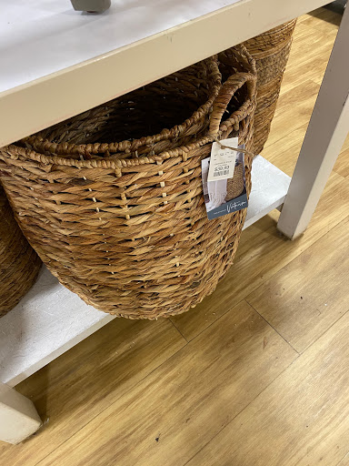 Department Store «HomeGoods», reviews and photos, 2715 W Market St #180, Fairlawn, OH 44333, USA