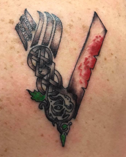 Tattoo Shop «Head 2 Toe Tattoos», reviews and photos, 3008 W Lawrence Ave, Chicago, IL 60625, USA