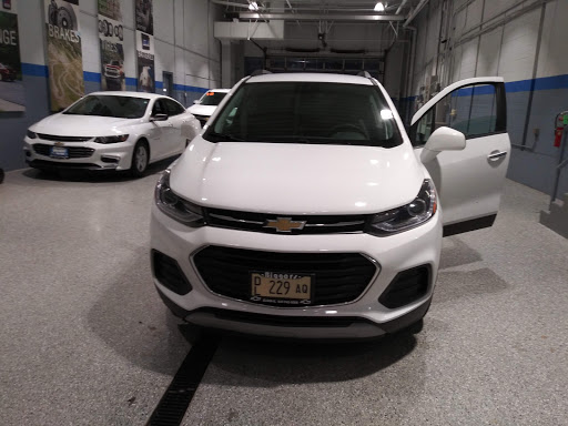 Chevrolet Dealer «Biggers Chevrolet», reviews and photos, 1385 E Chicago St, Elgin, IL 60120, USA