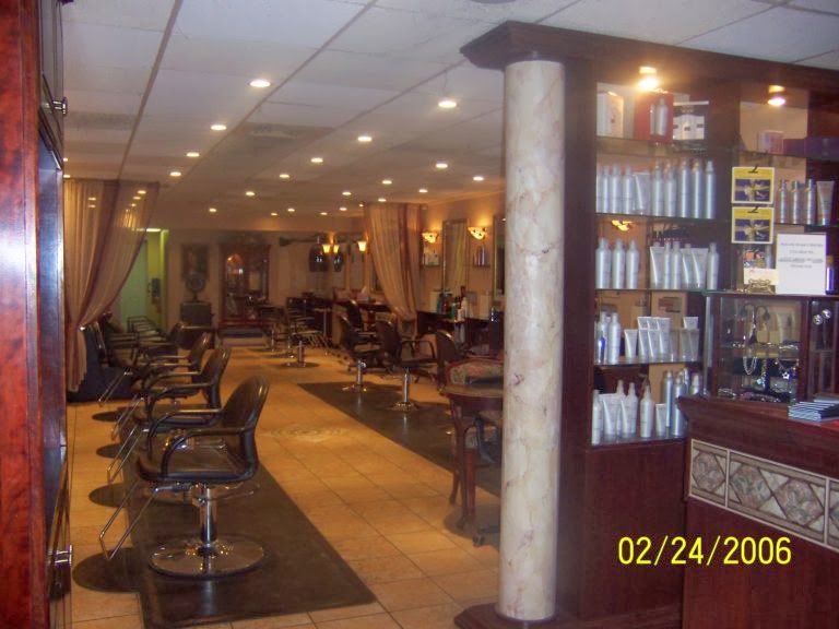 A Cut Above Hair Studio 11758