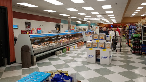 Grocery Store «Schnucks», reviews and photos, 2030 Dorsett Rd, Maryland Heights, MO 63043, USA