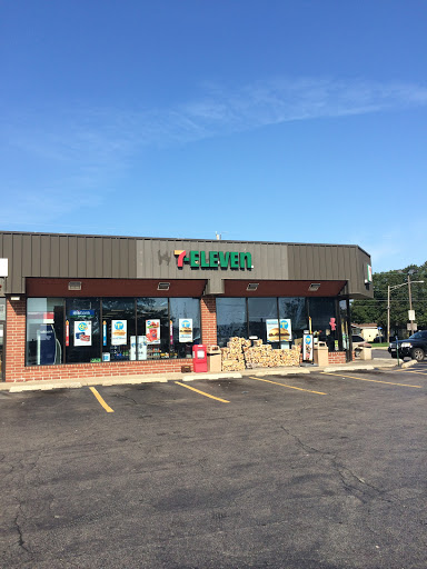 Convenience Store «7-Eleven», reviews and photos, 3932 25th Ave, Schiller Park, IL 60176, USA