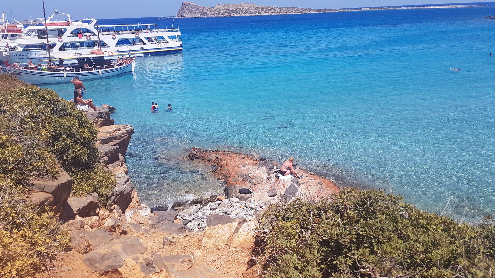 Foto di Kolokitha beach con una costa dritta