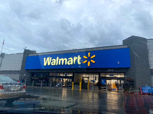Discount Store «Walmart», reviews and photos, 254 Lowell Rd, Hudson, NH 03051, USA