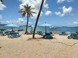 Foto von Fischer's Cove beach mit geräumige küstenlinie