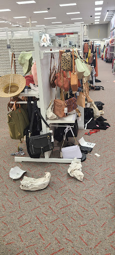 Department Store «Target», reviews and photos, 1209 N Peachtree Pkwy, Peachtree City, GA 30269, USA