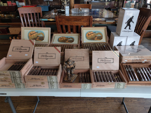 Tobacco Shop «Grapevine Cigar Tobacco», reviews and photos, 120 S Main St # 60, Grapevine, TX 76051, USA