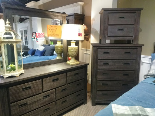 Furniture Store «Evans Furniture Galleries», reviews and photos, 734 W Onstott Rd, Yuba City, CA 95991, USA