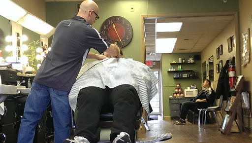 Barber Shop «Steve & Dukes Barbershop», reviews and photos, 45626 Van Dyke, Utica, MI 48317, USA