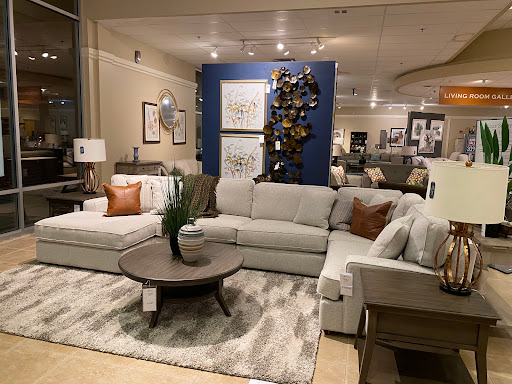 Furniture Store «La-Z-Boy Furniture Galleries», reviews and photos, 233 Buckland Hills Dr, Manchester, CT 06040, USA