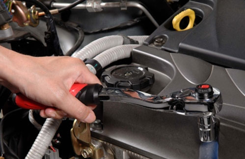 Auto Repair Shop «Dyno-Tune», reviews and photos, 104 S Vine St, Urbana, IL 61802, USA