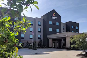 Comfort Inn & Suites image